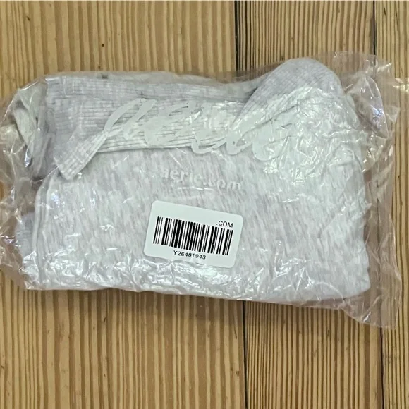 NWT Aerie Let Loose Fleece Shortie In Light Heather Grey Sz XS. - Picture 11 of 12